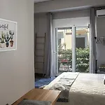 Yasemi Studio 1